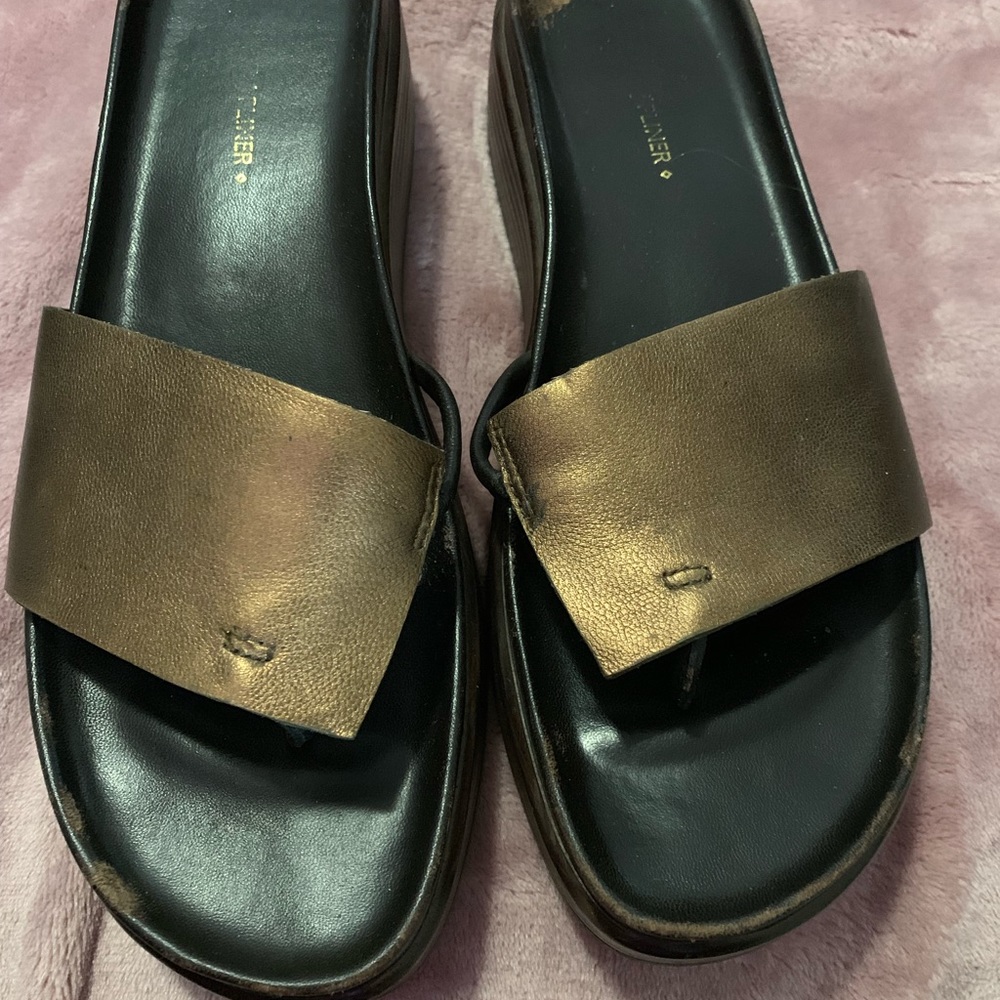 Donald Pliner shoes